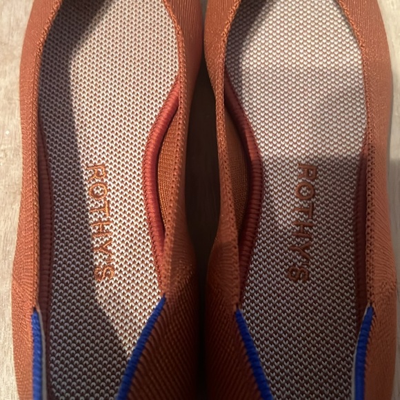 New without Box Rothy’s Brandy Color Sold out size 6 The Point Shoes - Picture 4 of 6